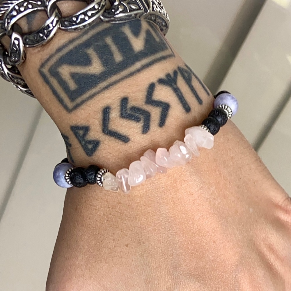 π΄ rose quartz angelite & lava rock bracelet - Picture 10 of 12